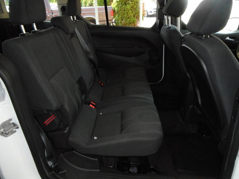 Used 2016 Ford Transit Connect XLT image 27