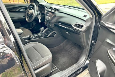 Used 2022 Chevrolet TrailBlazer LS image 12
