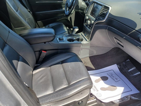 Used 2018 Jeep Grand Cherokee Limited image 9
