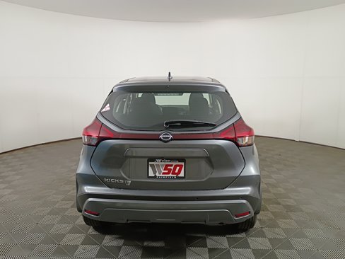 New 2025 Nissan Kicks Play S image 15