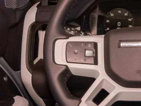 New 2024 Land Rover Defender 110 S image 15