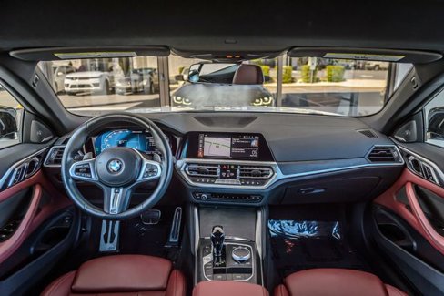 Used 2022 BMW M440i Convertible w/ Premium Package image 3