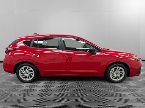 Used 2025 Subaru Impreza 2.0i image 6