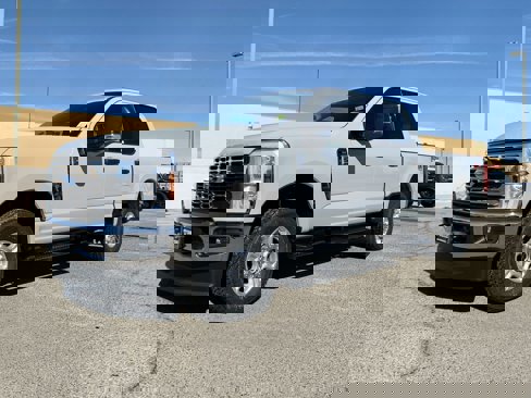 New 2025 Ford F250 XL w/ FX4 Off-Road Package image 1