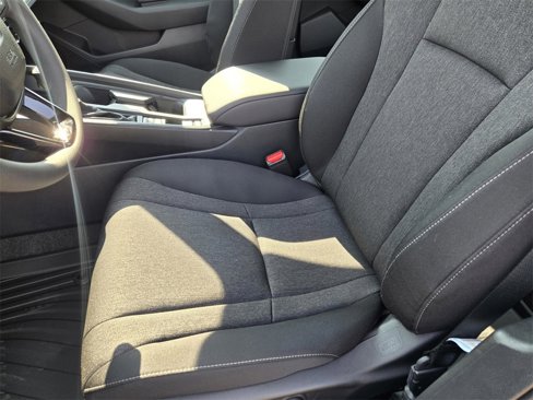 New 2025 Honda Accord SE image 25