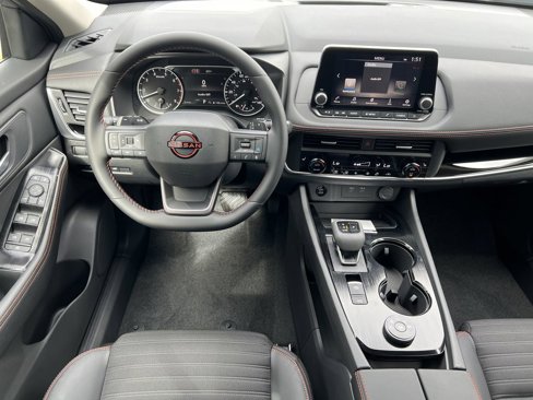 New 2026 Nissan Rogue SV image 31