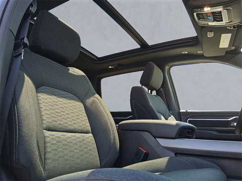 New 2026 RAM 1500 2WD Crew Cab image 30