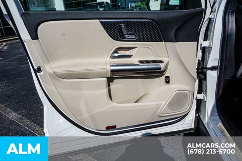 Used 2025 Mercedes-Benz GLA 250 image 46