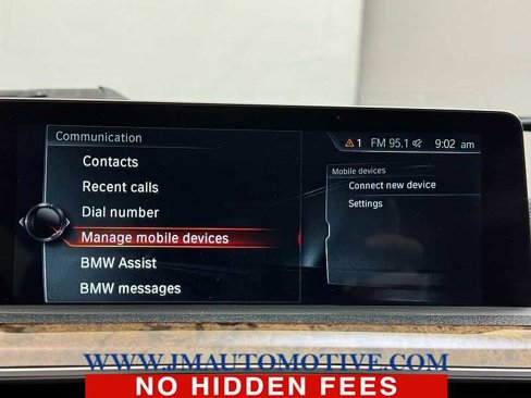 Used 2017 BMW 330i xDrive Sedan image 25