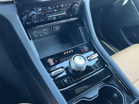 New 2025 Jeep Grand Cherokee Summit image 31