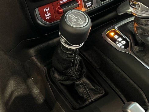 New 2025 Jeep Wrangler Unlimited Rubicon 392 image 26