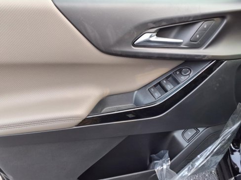 New 2026 Chevrolet Equinox LT w/ Convenience Package II image 12