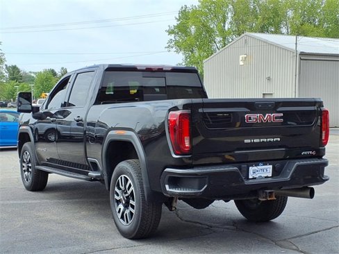 Used 2022 GMC Sierra 2500 AT4 w/ AT4 Premium Plus Package image 5