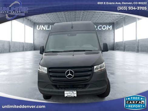 Used 2024 Mercedes-Benz Sprinter 2500 w/ Acoustic Package image 9