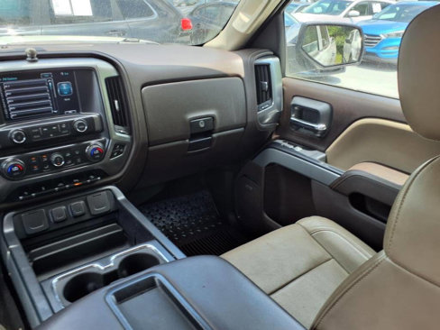 Used 2015 Chevrolet Silverado 1500 LTZ Z71 w/ LTZ Plus Package image 10
