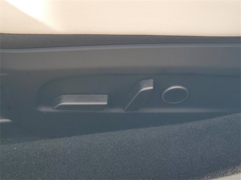 Used 2024 Tesla Model 3 Standard Range image 12
