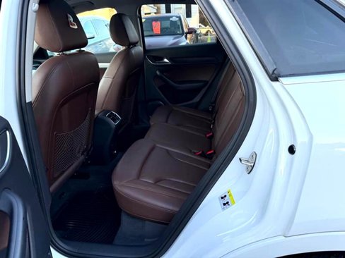Used 2015 Audi Q3 2.0T Prestige image 11