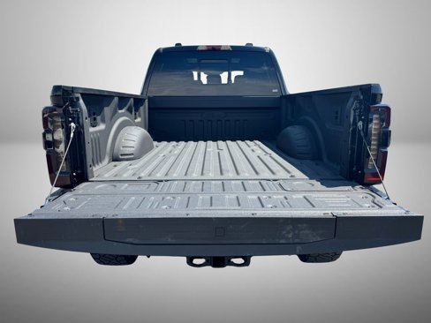 Used 2024 Ford F250 Lariat w/ Lariat Ultimate Package image 8
