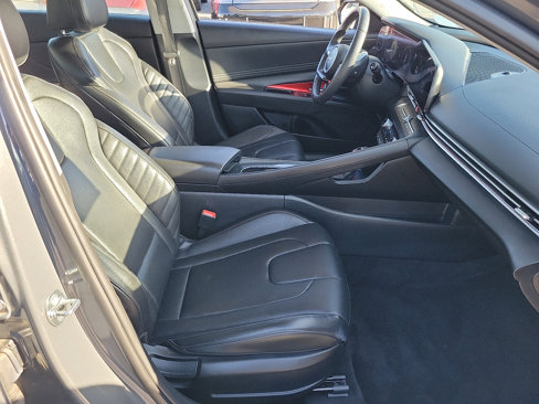 Certified 2024 Hyundai Elantra Limited image 15