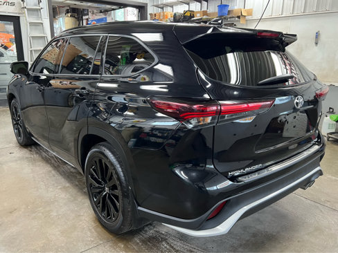 Used 2024 Toyota Highlander XSE image 7