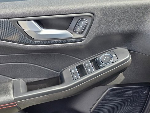 Used 2024 Ford Escape ST-Line image 24