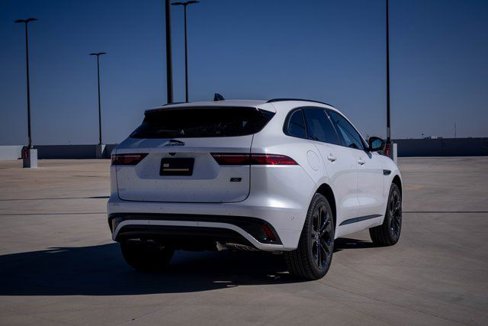 New 2026 Jaguar F-PACE R-Dynamic S image 5