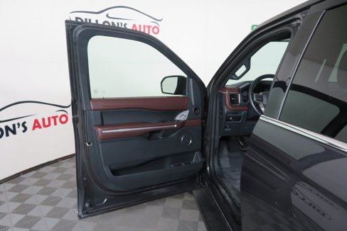 Used 2024 Ford Expedition Limited image 10