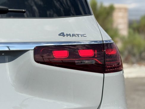 New 2026 Mercedes-Benz GLS 450 4MATIC image 13