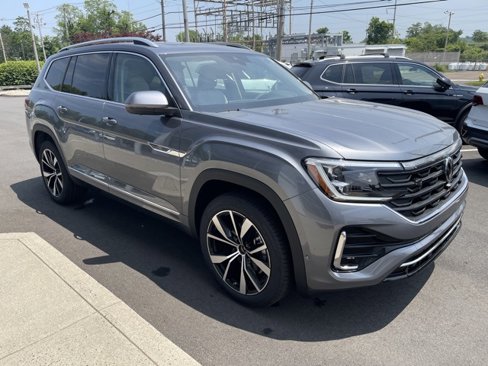 New 2025 Volkswagen Atlas SEL Premium R-Line image 5