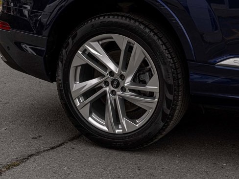 Used 2023 Audi Q7 2.0T Premium image 10