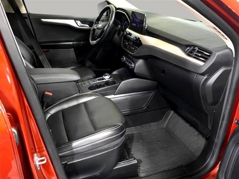 Used 2020 Ford Escape SEL image 31
