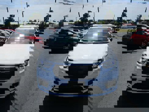 New 2026 Chrysler Pacifica Limited image 2