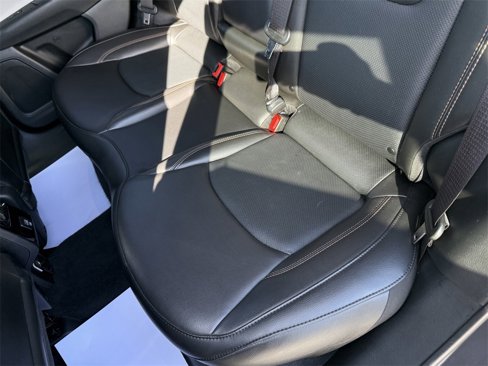 Certified 2022 Jeep Compass Limited image 35