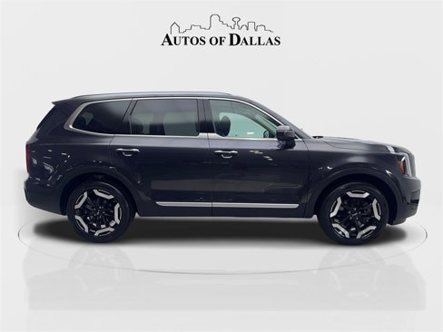 Used 2025 Kia Telluride S image 10