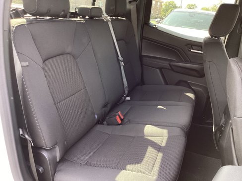 New 2026 GMC Canyon Elevation w/ Convenience Package image 33