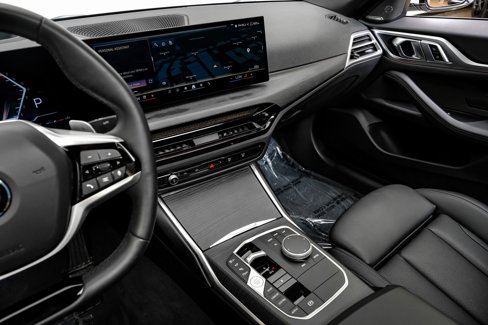 Used 2025 BMW 430i w/ Premium Package image 28