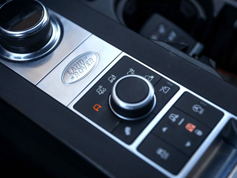 Used 2020 Land Rover Discovery Landmark image 63