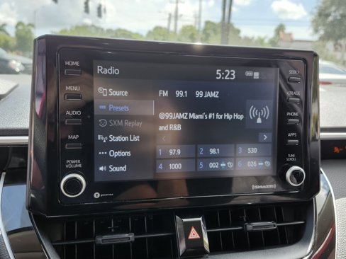 Used 2022 Toyota Corolla LE image 19