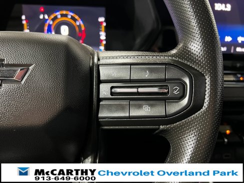 Used 2023 Chevrolet Colorado Trail Boss image 18