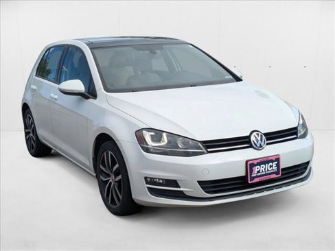 Used 2015 Volkswagen Golf SE w/ Lighting Package image 3