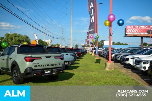 Used 2021 Chevrolet TrailBlazer LT w/ Sun and Liftgate Package image 34