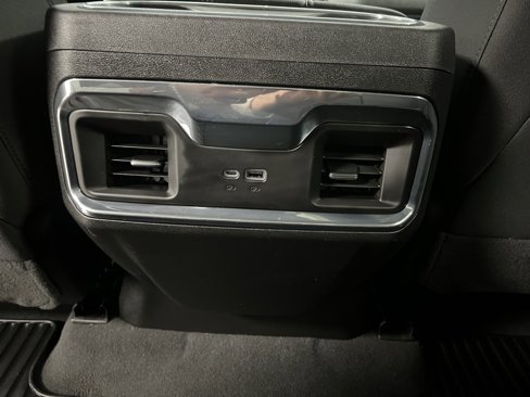 Used 2024 GMC Sierra 1500 Elevation image 57