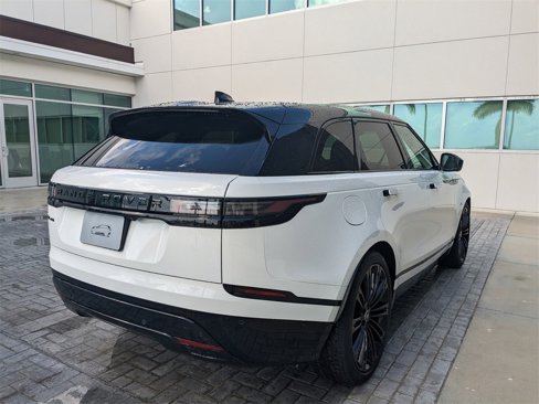 New 2026 Land Rover Range Rover Velar Dynamic SE image 4