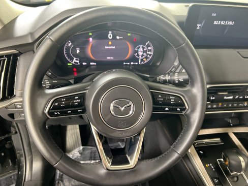 Used 2025 MAZDA CX-70 Plug-In Hybrid w/ Premium Pkg image 11