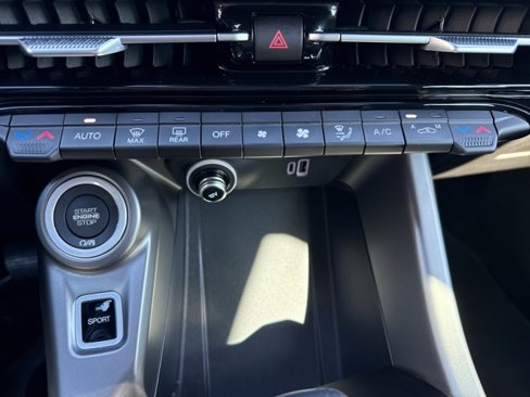 Used 2024 Dodge Hornet R/T w/ R/T Blacktop Package image 28