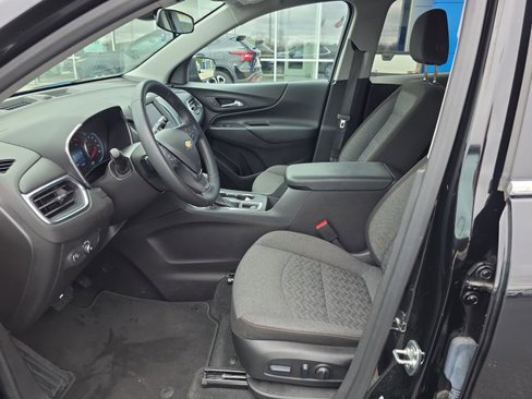 Used 2024 Chevrolet Equinox LT image 11
