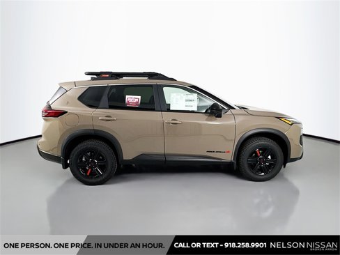 New 2026 Nissan Rogue SV image 4