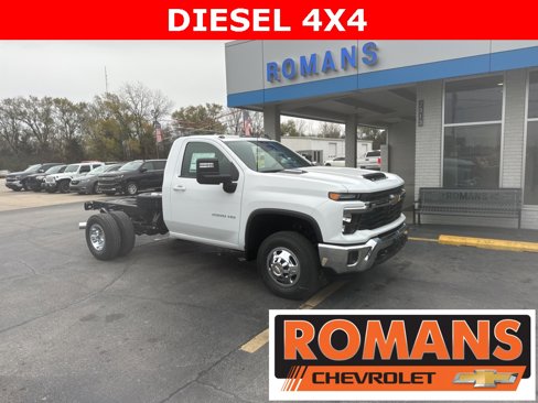 New 2025 Chevrolet Silverado 3500 LT w/ Convenience Package image 8