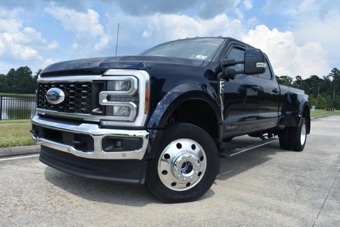 Used 2023 Ford F450 Lariat w/ Lariat Ultimate Package image 1