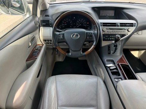 Used 2010 Lexus RX 350 AWD image 17